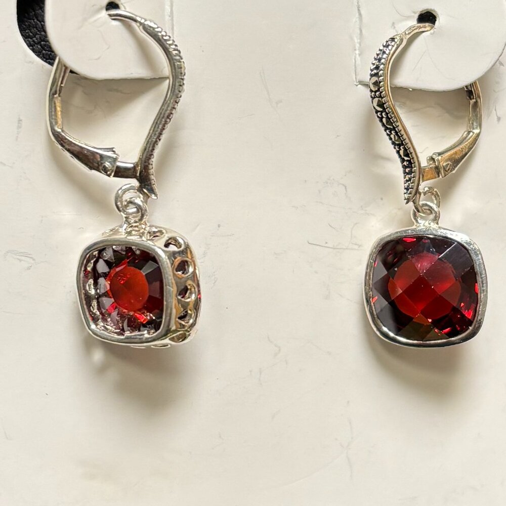 NEW Garnet and silver earrings with ornate marcasite leverback earwire - Picture 3 of 3